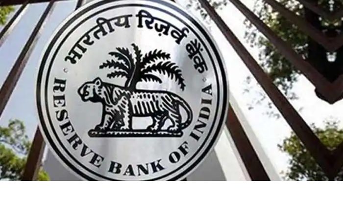 RBI ने सस्ते कर्ज के लिए वित्त मंत्रालय को दिया लघु बचत दरों में कटौती का सुझाव|