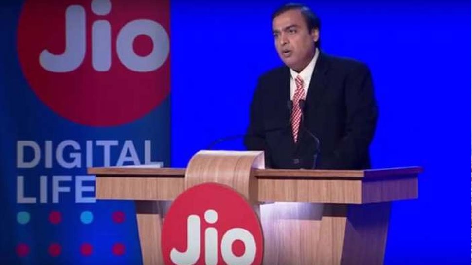 Vodafone-Idea और Airtel को पीछे छोड़ Jio बनी नंबर वन कंपनी