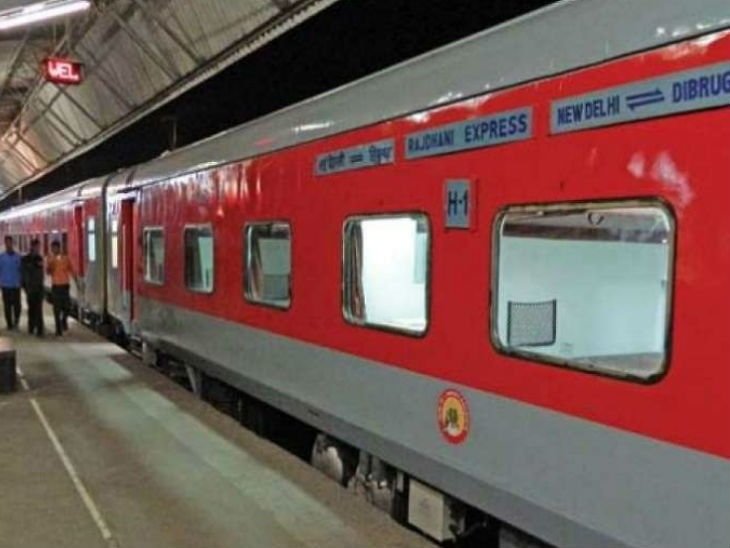 दिल्ली / प्रीमियम ट्रेनाें में फ्री में पसंदीदा फिल्म देख, गाने सुन सकेंगे यात्री, अप्रैल से शुरू|