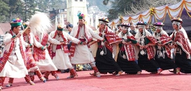 हिमाचल का नाटी नृत्य कराएगा खुशी का अहसास