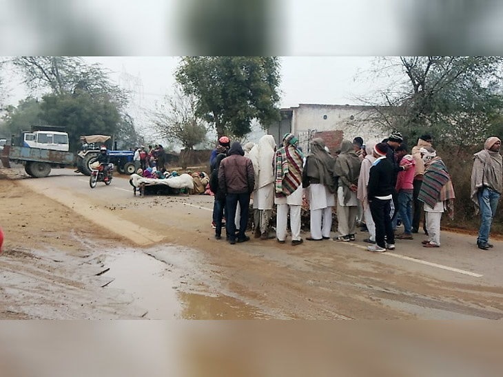 छात्रा से दुष्कर्म के बाद सदमे में आए पिता की मौत, परिजन ने शव रोड पर रखकर जाम लगाया|