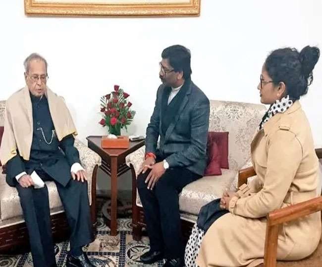 झारखंड के CM हेमंत सोरेन को आज पूर्व राष्ट्रपति प्रणब मुखर्जी देंगे चैंपियन ऑफ चेंज अवार्ड