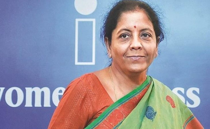 20 लाख करोड़ राहत पैकेज : सभी की निगाह आज वित्तमंत्री निर्मला सीतारमण की घोषणा पर लगी है
