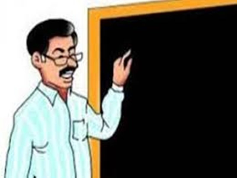 कोरोना संकट में ड्यूटी दे रहे शिक्षकों और लैब सहायकों को मानदेय देने से इनकार