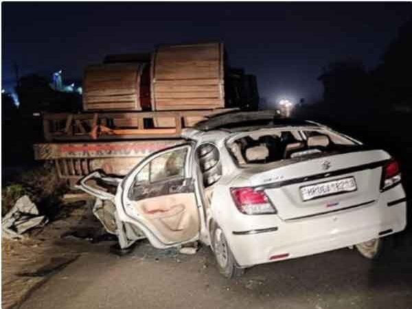 दर्दनाक हादसे में दो जवानों की मौत: ट्रॉले से टकराई कार, किसान आंदोलन की ड्यूटी कर लौट रहे थे सीआईएसएफ जवान