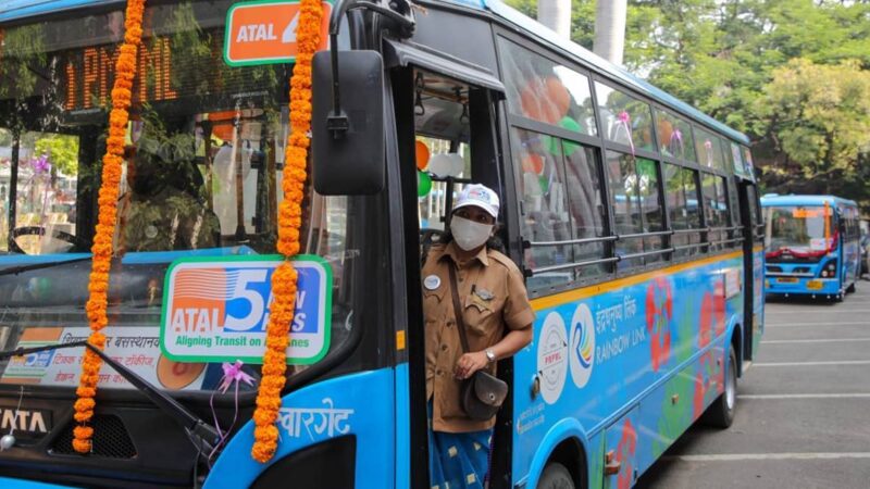 लॉकडाउन से बंद पड़ी महिला बस सेवा दुबारा शुरू हुई –