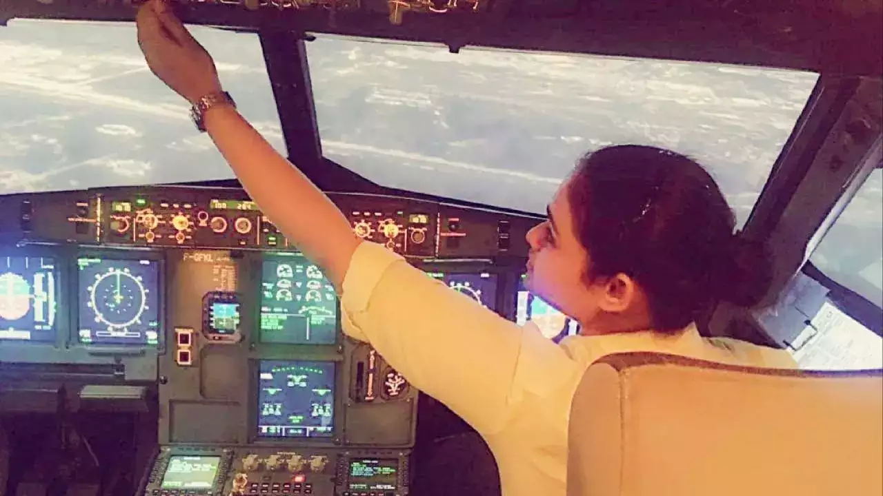 जानिये माँ बेटी की अनोखी जोड़ी के बारे मे ,दोनों है पायलट