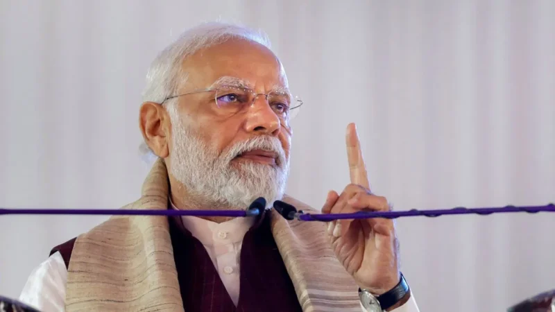 PM Modi: अनुच्छेद 370 के फैसले पर पीएम मोदी ने कही बड़ी बात –