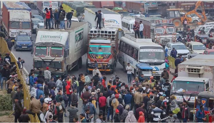 नए ‘हिट एंड रन’ कानून को लेकर ड्राइवर क्यों कर रहे विरोध?