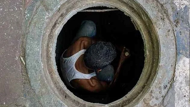 सेप्टिक टैंक मौतों पर हरियाणा मानवाधिकार आयोग सख्त, नगर निकायों को फटकार